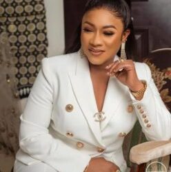 AISHA ACHIMUGU STORMS GRENADA FOR 50TH BIRTHDAY, CONTINUES HER PHILANTHROPIC ACTIVITIES WITH SUPPORT FOR SCHOOL KIDS