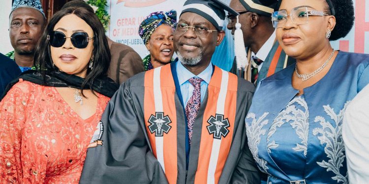 Afolabi urges improved salary for doctors to stem migration abroad