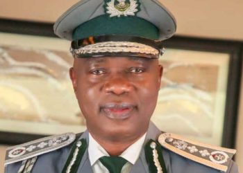 SIFAX Chairman, Afolabi, felicitates adeniyi on birthday